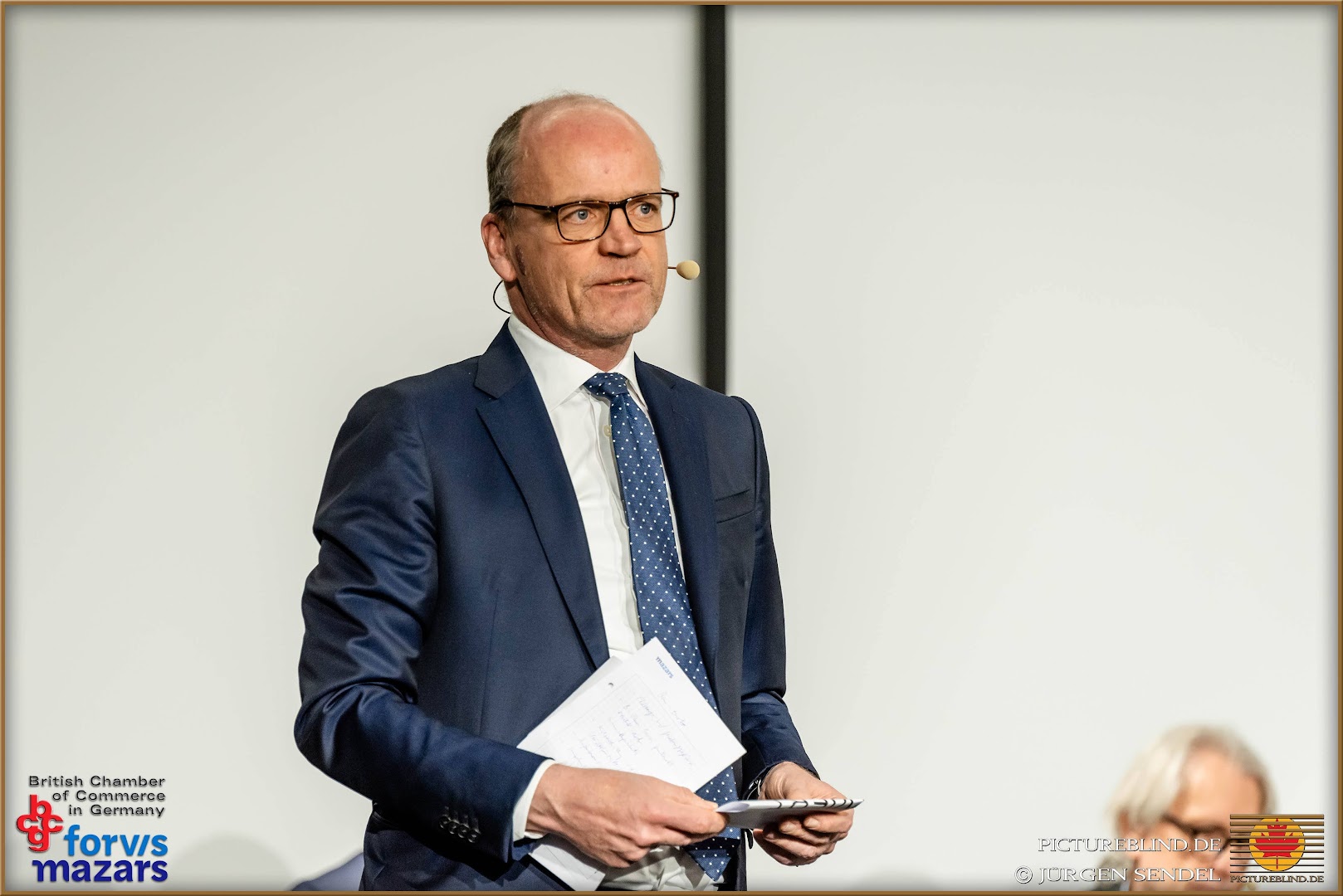 Dr. Haß im Gespräch / Detail